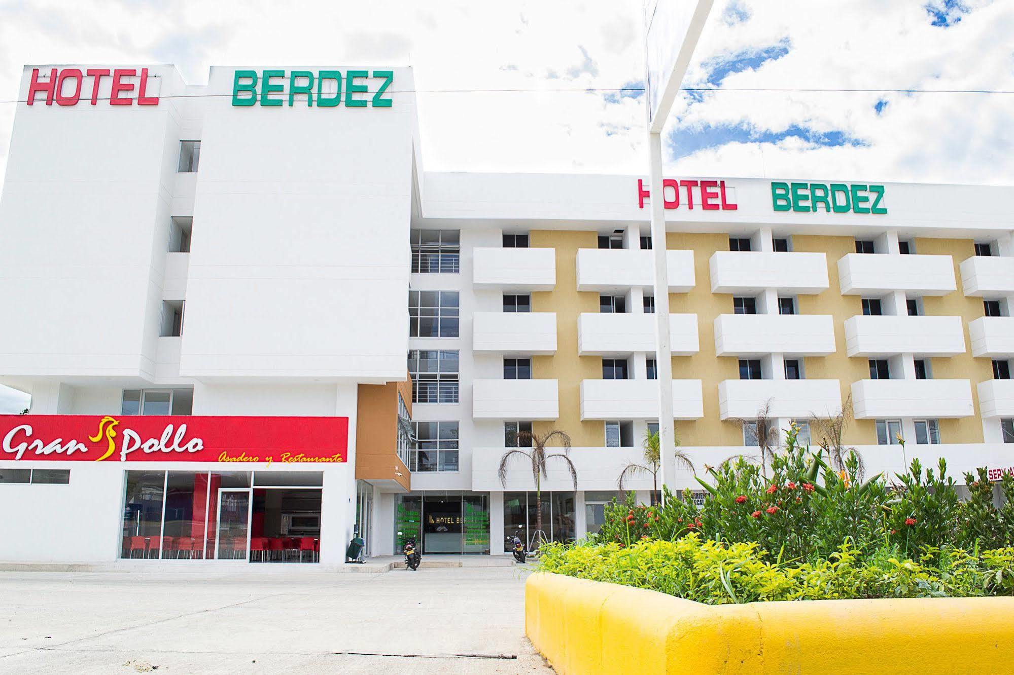 Hotel Berdez Нейва Экстерьер фото